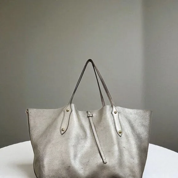 Sold - Picture 1 of 16